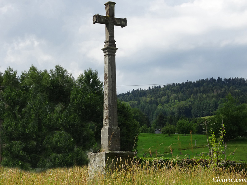 Croix de l'Envers-Côte à Cleurie